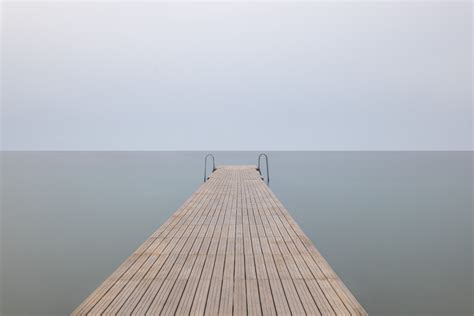 A Quick Intro to Minimalist Landscape Photography | PetaPixel