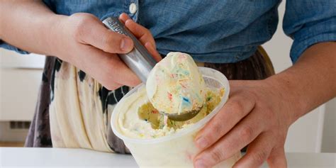 The Best Ice Cream Scoop | Reviews by Wirecutter