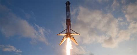 SpaceX Has Released Incredible New Footage of Its Historic Rocket ...