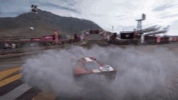 Forza Horizon 5 Ferrari Spa 330 P4 GIF - Forza horizon 5 Ferrari spa 330 p4 Drift - Discover ...