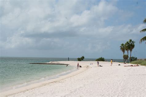 Florida Free & Frugal: Sombrero Beach in Marathon - The Best Beach in ...