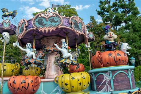 PHOTOS: See What Halloween 2018 Has to Offer at Tokyo Disney Resort ...