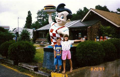 (1997) My 2 oldest at Big Boy in Marquette Michigan | Flickr