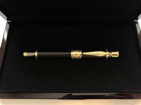 Gourmet Pens: Montblanc Patron of Arts Homage to Hadrian Fountain Pen