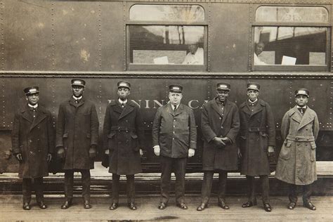 Pullman Porters: Pioneers of the Black Middle Class — Unique Coloring