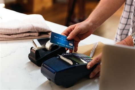 8 Tips for Choosing the Best Credit Card Machine · BUSINESSFIRST