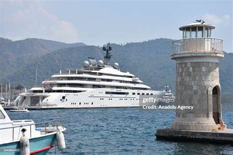 Sheikh Mansour Bin Zayed Al-Nahyan's 160-meter-long yacht "Blue", the... News Photo - Getty Images