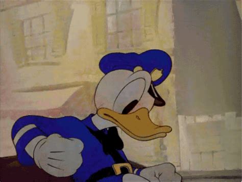 Groet Disney Ja Meneer GIF | GIFs.nl