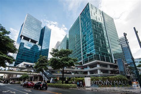 Top Realty Corporation | Uptown Bonifacio