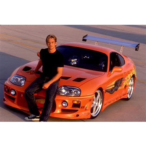 Fast & Furious // Brian's 2001 Toyota Supra Orange 1:24 // Die-Cast Car // Premium Display ...