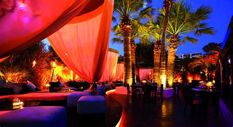 Baoli Cannes - VIP Tables and Prices I Club Bookers Cannes