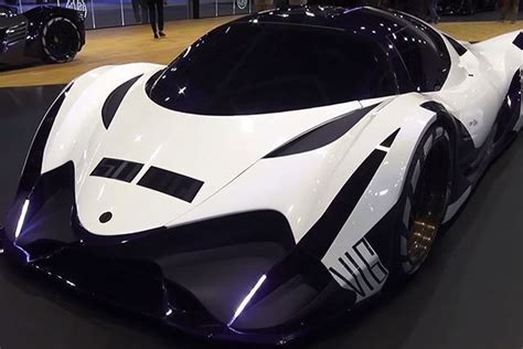 Devel Sixteen 5,000-HP Hypercar concept to Dubai Motor Show