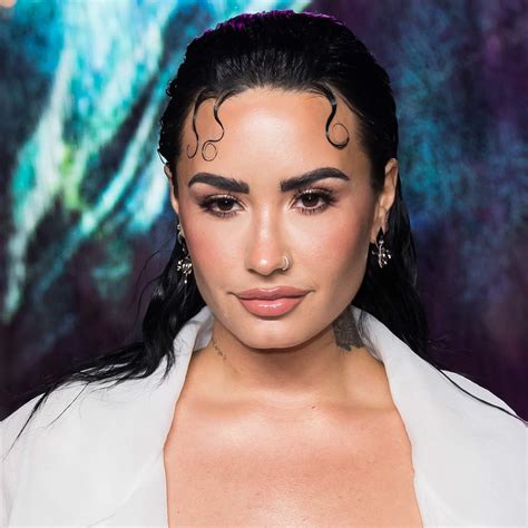 Demi Lovato Rocks Out On Her New Version Of ‘Cool for the Summer’