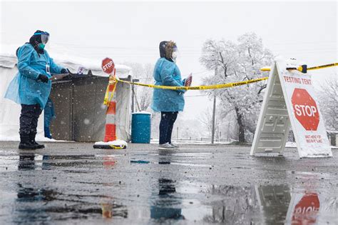 'Rolling’ coronavirus lab tests more than 100 in Kalamazoo; sets new site for next week - mlive.com