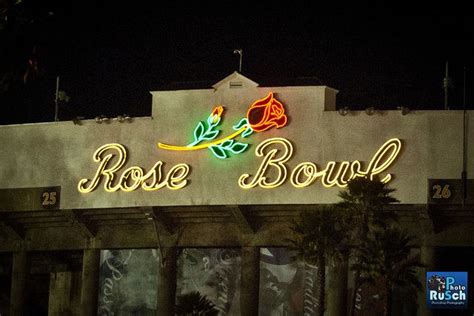 rose bowl stadium | Rose Bowl Stadium Logo at Night Bowl Logo, Rose Bowl Stadium, Cotton Bowl ...