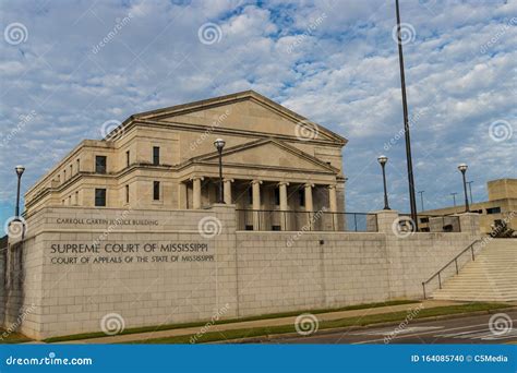 Mississippi Supreme Court Building and Court of Appeals in Jackson, MS ...