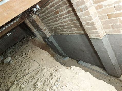 COST-EFFECTIVE REMEDIAL WATERPROOFING OF A DAMP RUMPUS ROOM ...