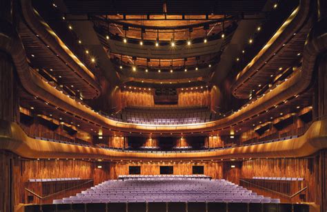 Theatre in Ireland: Explore a country that revels in performance of all kinds