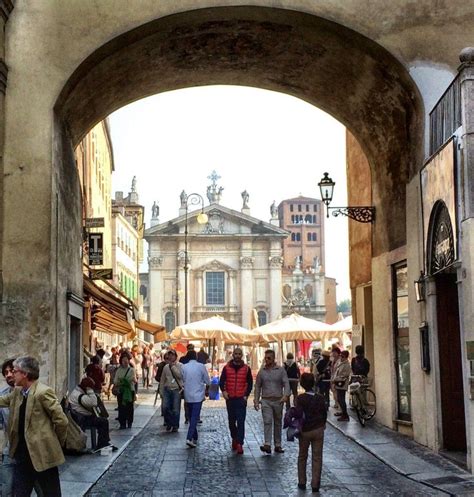 Exploring Mantua, Italy In 7 Photos