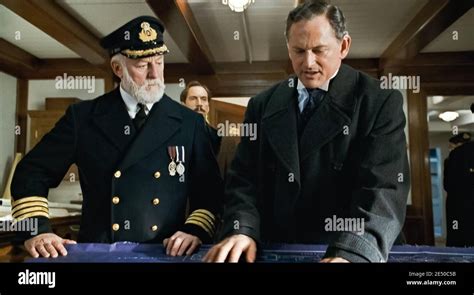 Bernard Hill Titanic