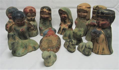 Vintage CERAMIC Pottery Christmas NATIVITY SET Gold Trim 14 pieces Mexican? Folk Art Unusual