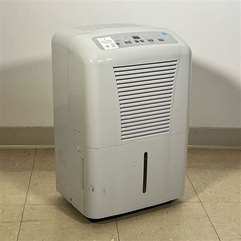 GE DEHUMIDIFIER