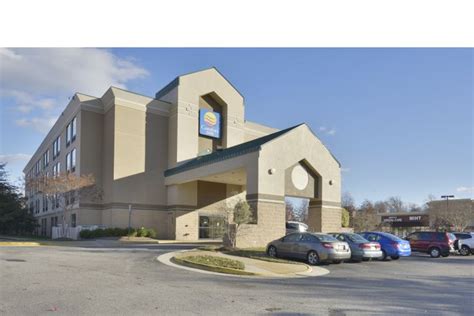 Pet-friendly Hotel near Springfield | Pet friendly hotels, Hotel, House ...