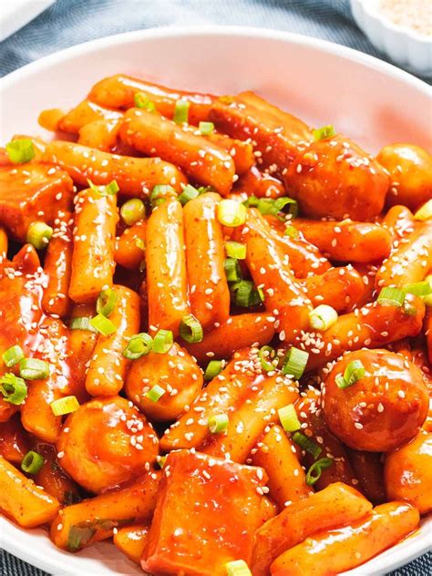 Easy Tteokbokki - Spicy Korean Rice Cakes - Drive Me Hungry