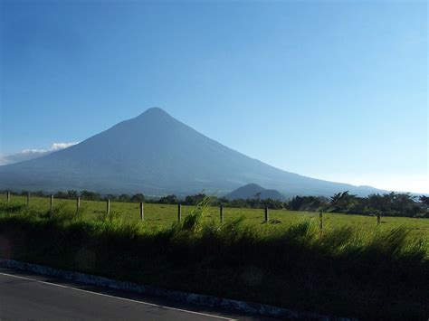 ESCUINTLA - VOLCAN DE AGUA