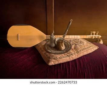 29 Kurdish Musical Instruments Images, Stock Photos & Vectors ...