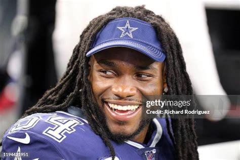 Jaylon Smith Cowboys Photos and Premium High Res Pictures - Getty Images