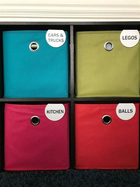 Custom clip on fabric bin labels!! Who doesnt love to be organized ...