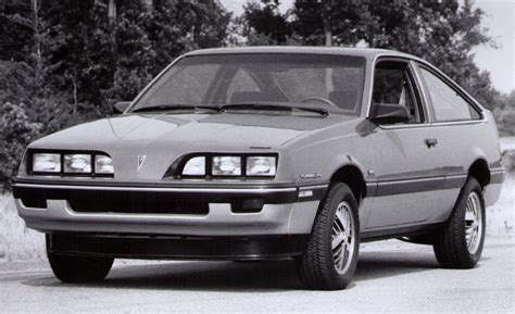 1984 Pontiac Sunbird - Information and photos - MOMENTcar