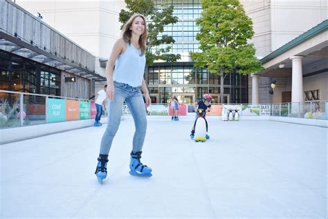 You’re Never Too Old to Start Adult Ice Skating Lessons in Chicago ...