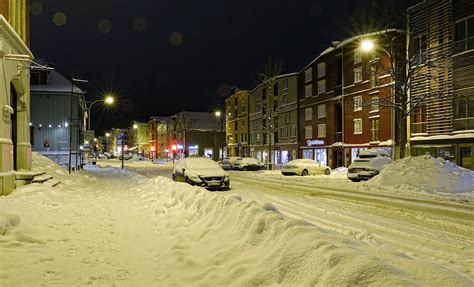 Trondheim on a snowy winter day | Bjorn Free