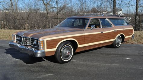 1973 Ford Country Squire Station Wagon | J191 | Kissimmee 2020