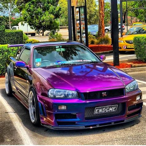 Purple Skyline R34 Aesthetic Nissan Skyline R34 Midnight Purple | Images and Photos finder