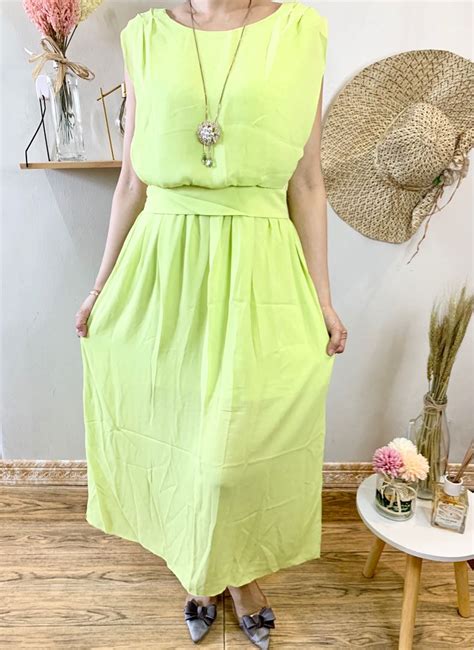 Korean apple green dress maxi, Women's Fashion, Dresses & Sets, Dresses ...