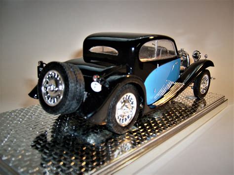 Bugatti T50 Car -- Plastic Model Car Kit -- 1/24 Scale -- #80706 pictures by Jimmy D.