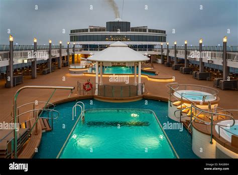 Deck Norwegian Jade Cruise Ship - Cruise Gallery