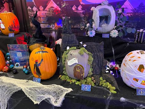 Cast Member Pumpkin Decorating Contest Begins at Disney's Grand ...