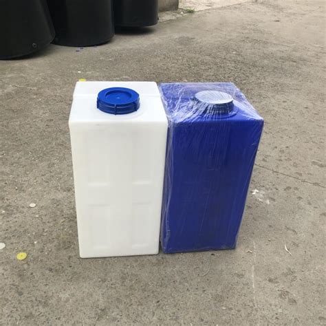 Portable Square Roto Mold Tanks LLDPE Plastic Water Storage Tanks 120L