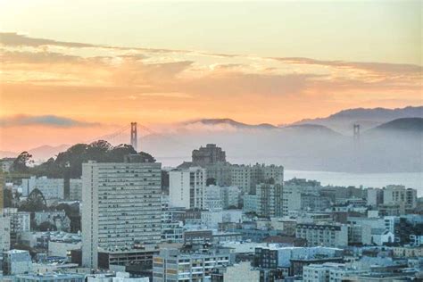 San-Francisco-Sunrise | The Travelbunny