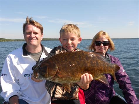 Hayward Wisconsin Fishing Guides - Hayward WI Fishing Guides