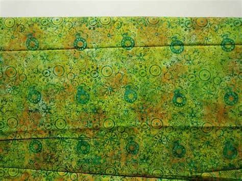 Batik fabric green looks reassuring and soothing - Batik Dlidir