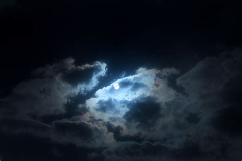 sky, Moon, Night, Clouds Wallpapers HD / Desktop and Mobile Backgrounds