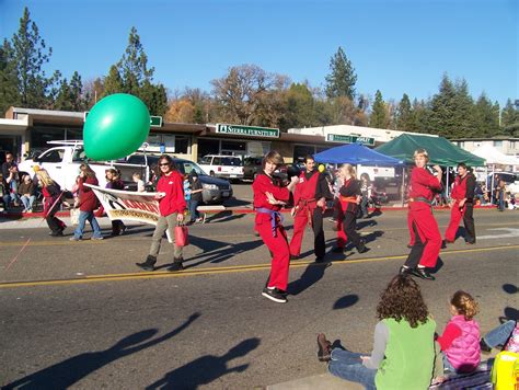 The Hart Family: Placerville Parade