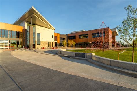 Newton Middle School-Colorado Landscape Architecture Firm | Design Concepts