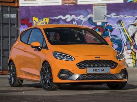 Ford Fiesta ST Performance Edition | Driven | CarsRadars