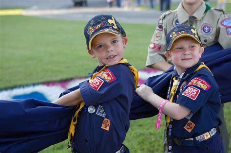 What Is the Order of Cub Scout Ranks? | Boy Scouts of America